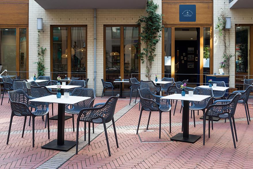 Abbildung Chaise à accoudoirs Emilia Ambiente