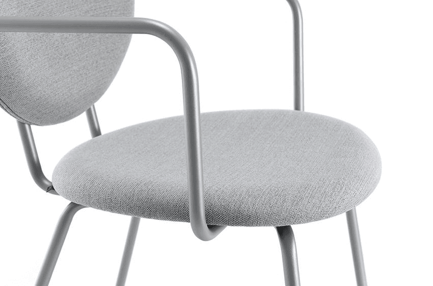 Abbildung Armchair P33