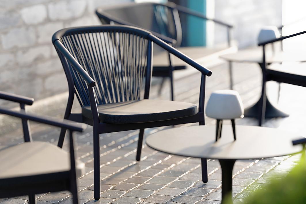 Abbildung 2-Sitzer Lounge Zaki Ambiente