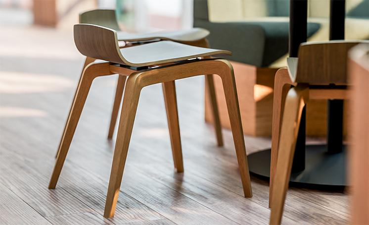 Abbildung stool Yoko Ambiente