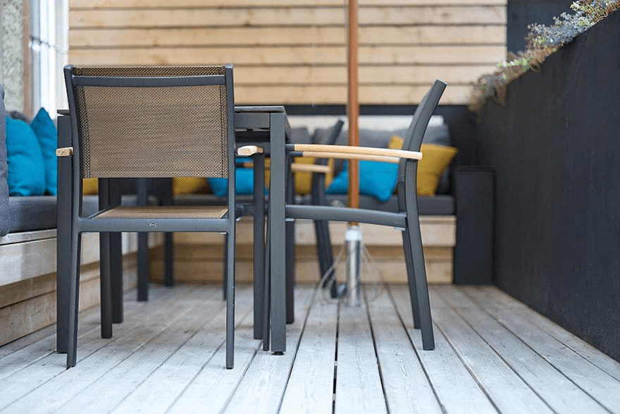 Armchair Tano