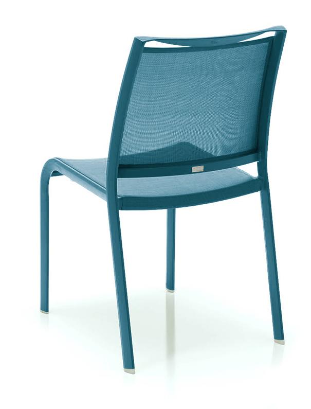 Abbildung chaise Taha Schrägansicht