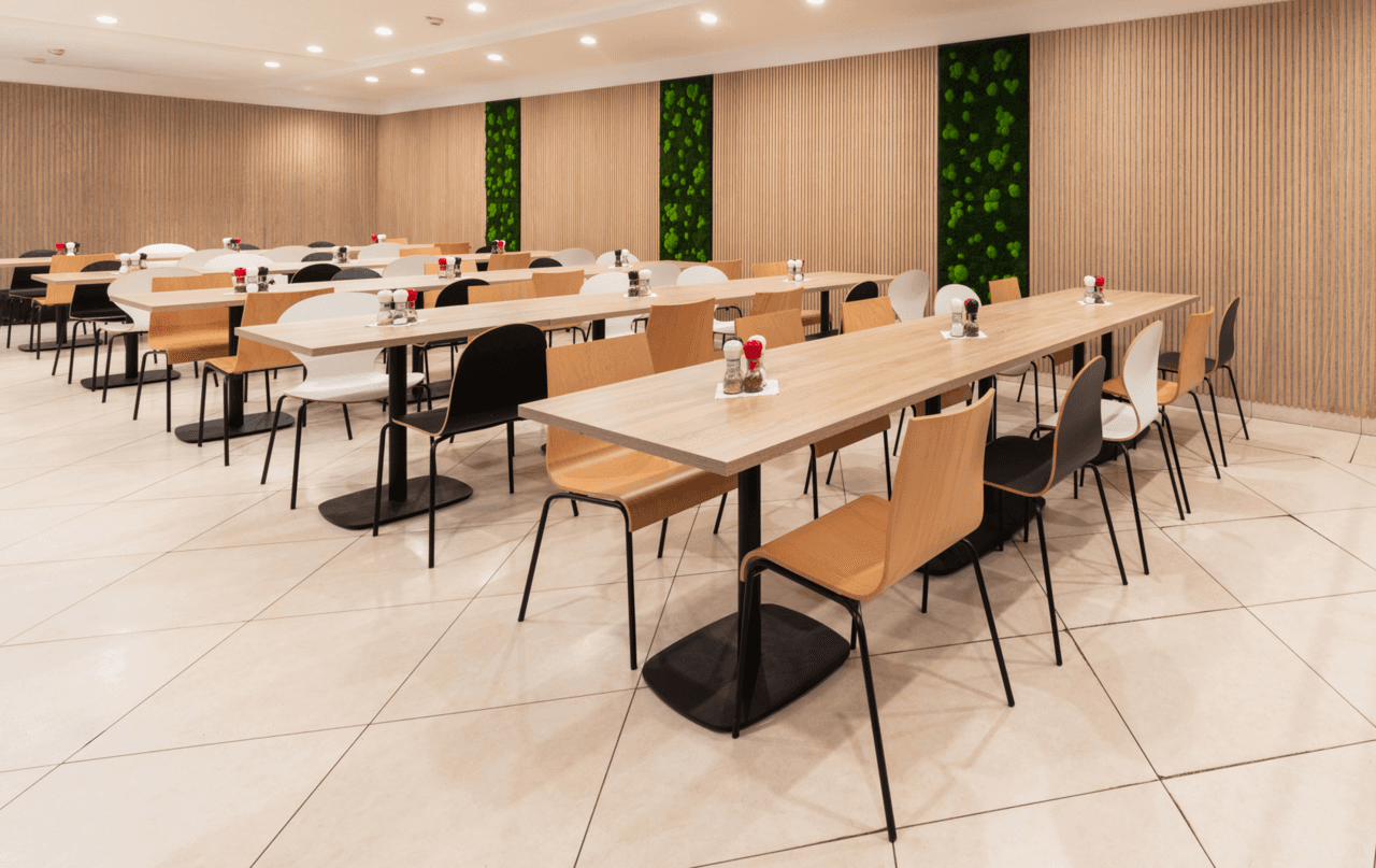 Abbildung dining table Visar Ambiente