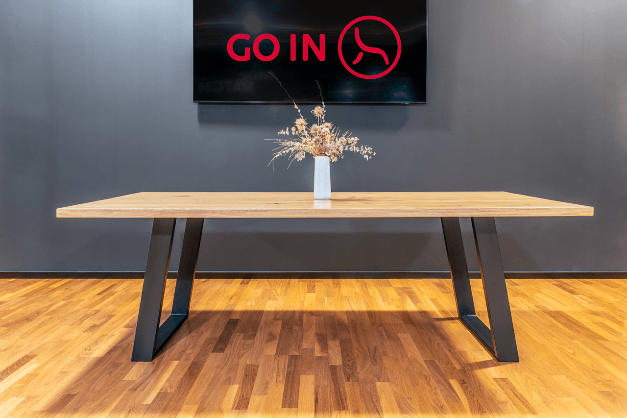 Abbildung eettafel Rodrik Ambiente