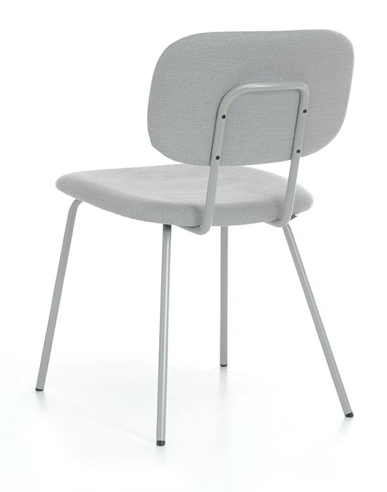 Abbildung chaise P 32 Schrägansicht