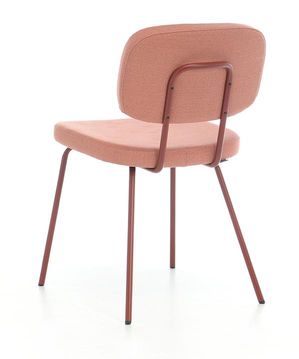 Abbildung chaise P 32 Schrägansicht