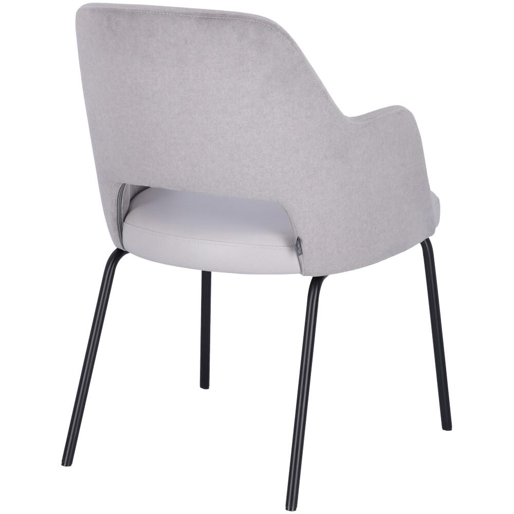 Abbildung Armstoel Liska Schrägansicht