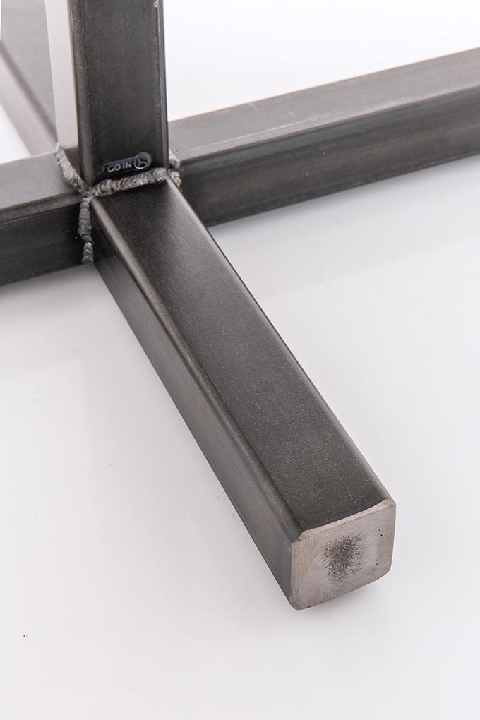 Abbildung dining table Woden Detailansicht