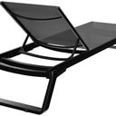 Abbildung Ligstoel Selina Schrägansicht