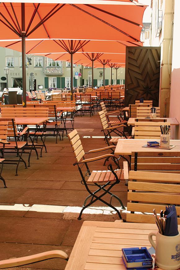 Abbildung arm chair Valentin Ambiente