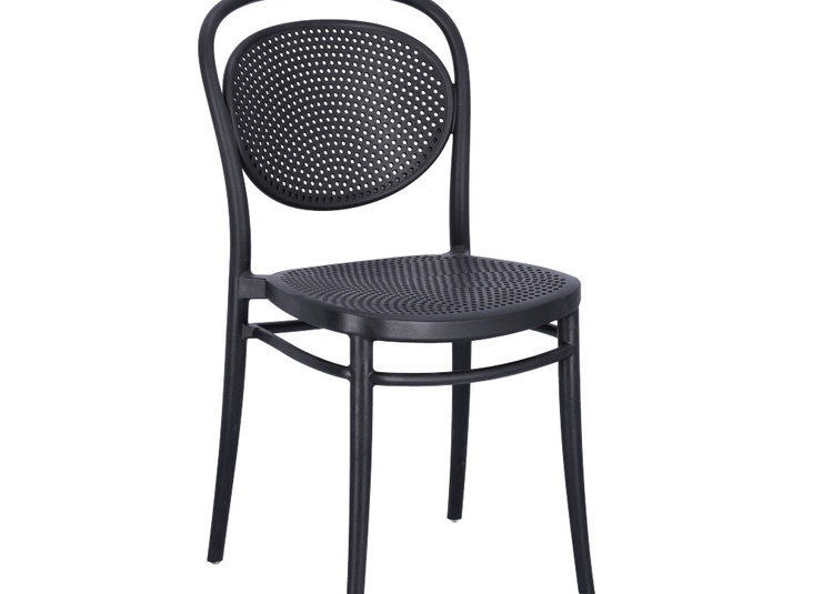 Abbildung Stuhl Marika Schrägansicht