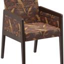 Abbildung Armstoel Paddy Schrägansicht