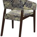 Abbildung Armstoel Pika Schrägansicht