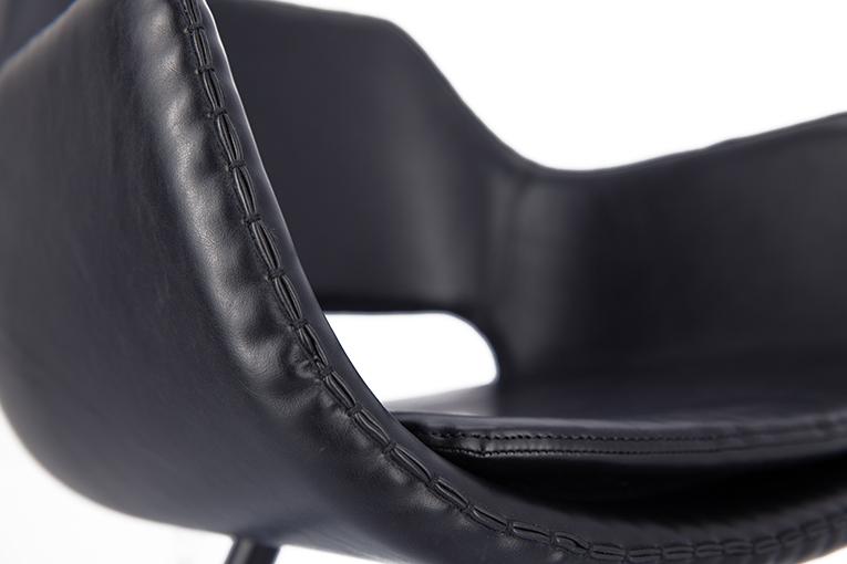 Abbildung Armstoel Edmar Detailansicht