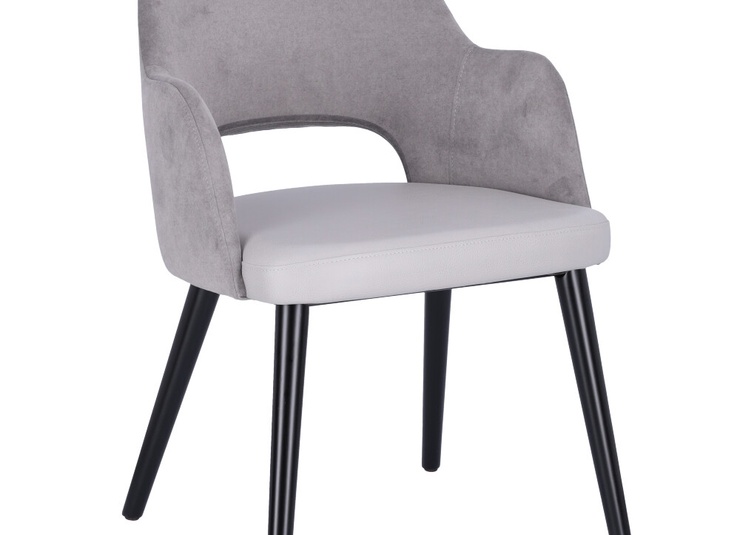 Abbildung Armstoel Liska Schrägansicht