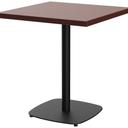 Abbildung dining table Visar Schrägansicht