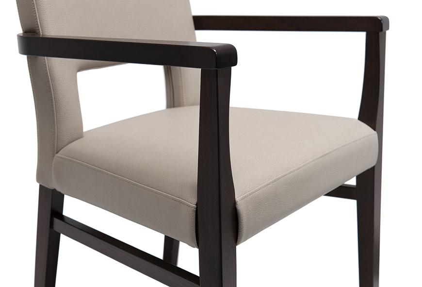 Abbildung Armlehnstuhl Nalu Detailansicht