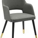 Abbildung Armlehnstuhl Liska Schrägansicht