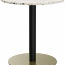 Abbildung dining table Kerst Schrägansicht