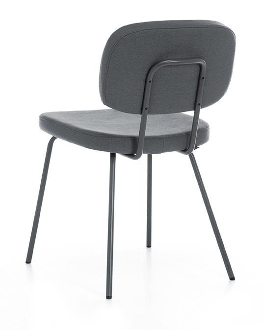 Abbildung chaise P 32 Schrägansicht