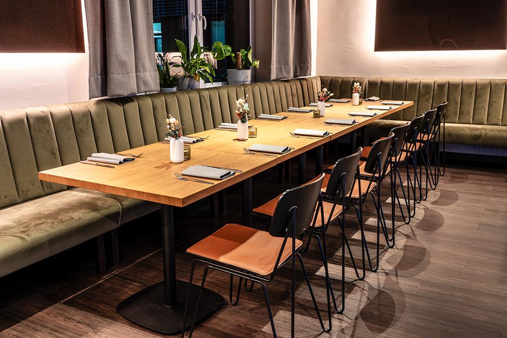 Abbildung dining table Visar Ambiente