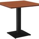 Abbildung dining table Kerst Schrägansicht