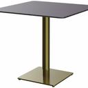 Abbildung dining table Kerst Schrägansicht