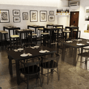 Abbildung High table Dunia Ambiente