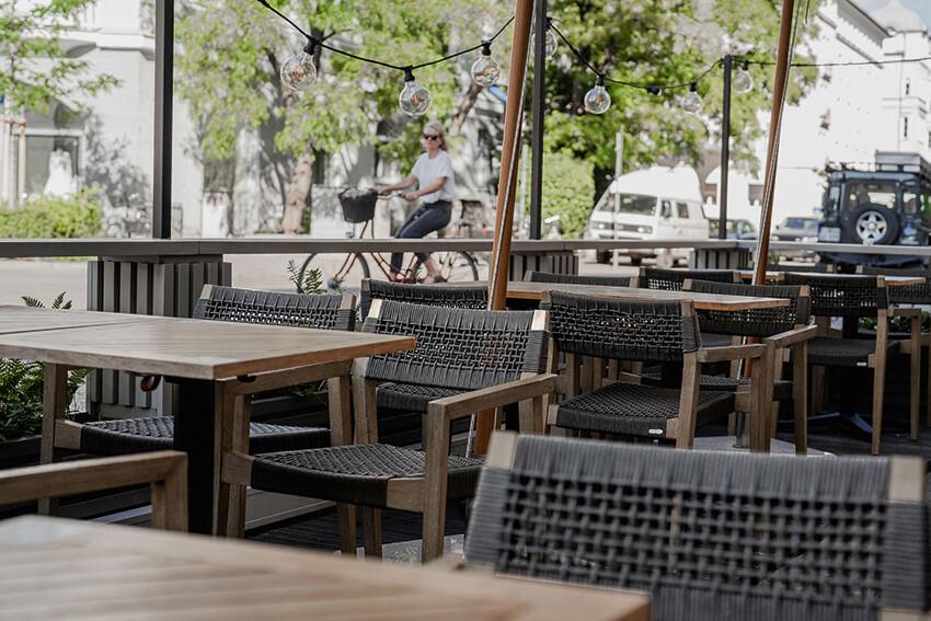 Abbildung dining table Kata Ambiente