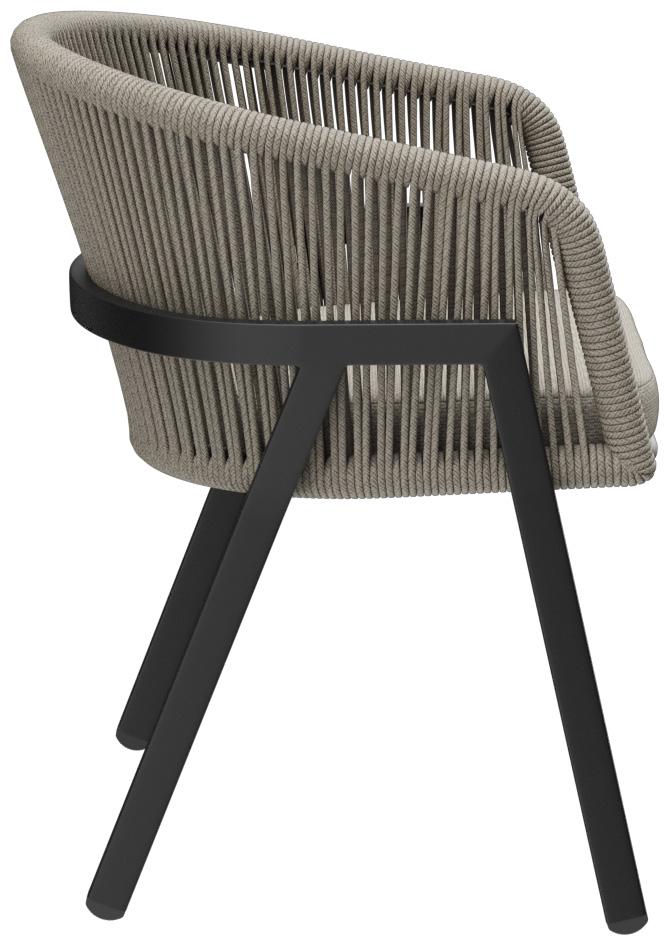 Abbildung arm chair Maviel Seitenansicht
