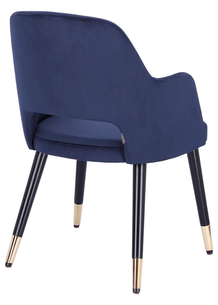 Abbildung Armstoel Liska Schrägansicht