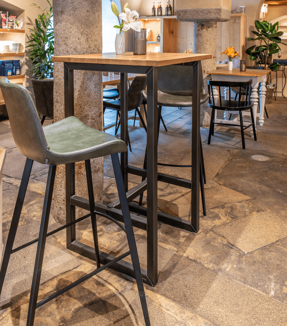 Abbildung High table Rickon Ambiente
