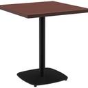 Abbildung dining table Visar Schrägansicht