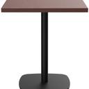 Abbildung dining table Visar Seitenansicht