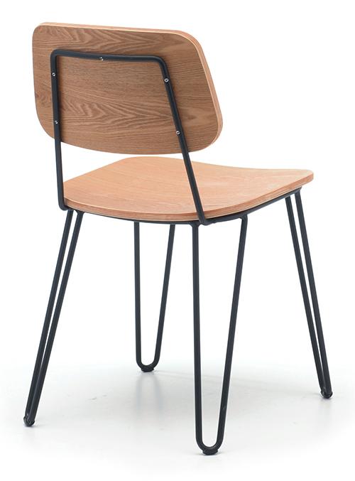 Abbildung chair Yago Schrägansicht