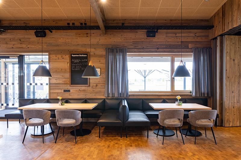 Abbildung Eind-/afsluitelement links Tuya B Ambiente