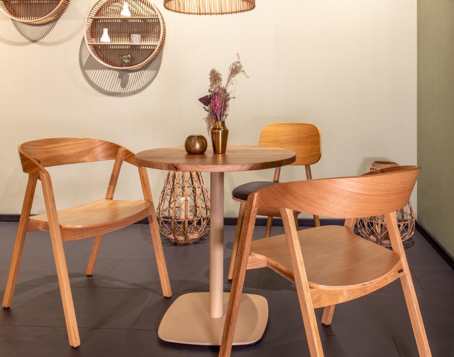 Abbildung dining table Visar Ambiente