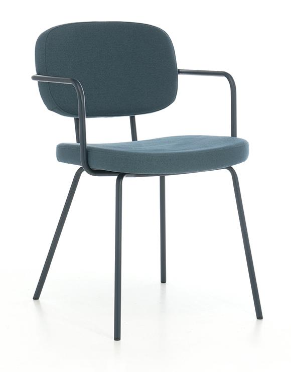 Chaise à accoudoirs P 32
