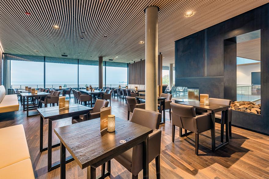 Abbildung Esstisch Rickon Ambiente