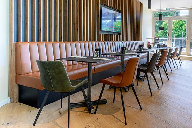 Abbildung Eettafel Woden Ambiente