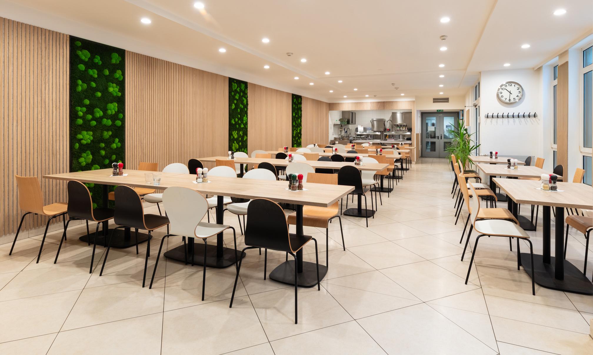 Abbildung dining table Visar Ambiente