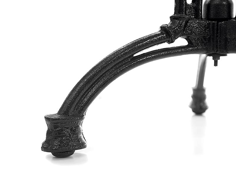 Abbildung Esstisch Scilla Detailansicht