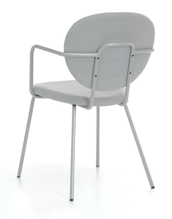 Abbildung Fauteuil P 33 Schrägansicht