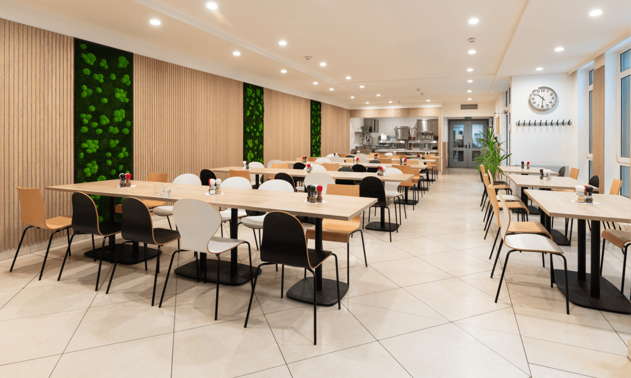 Abbildung dining table Visar Ambiente