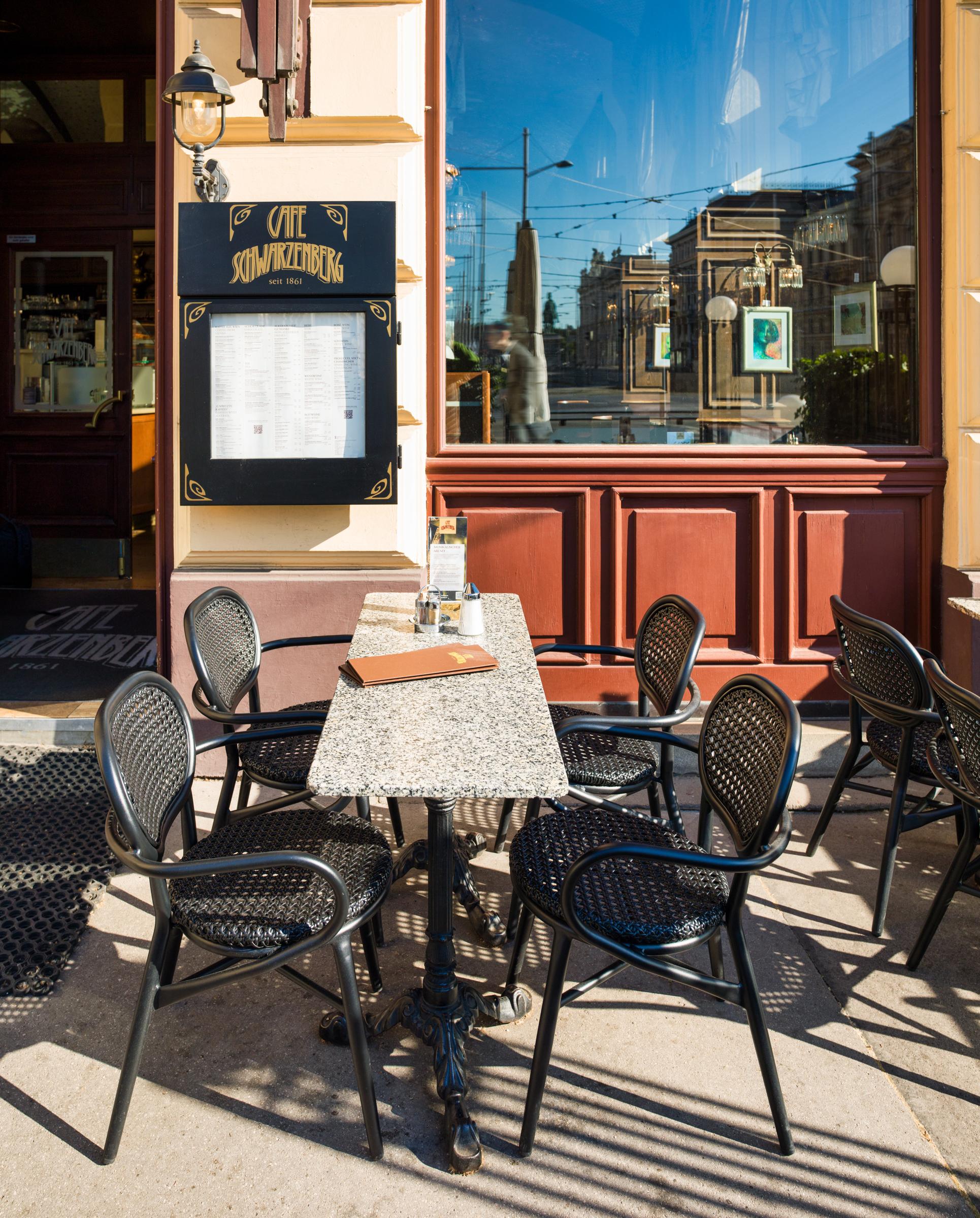 Abbildung Chaise à accoudoirs Madalina Ambiente